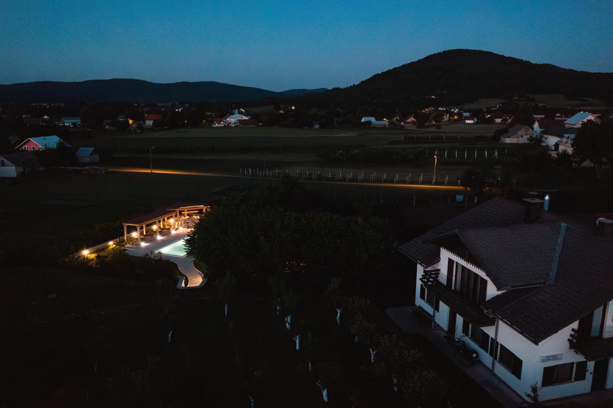 Lika Story Daire Josipdol Dış mekan fotoğraf